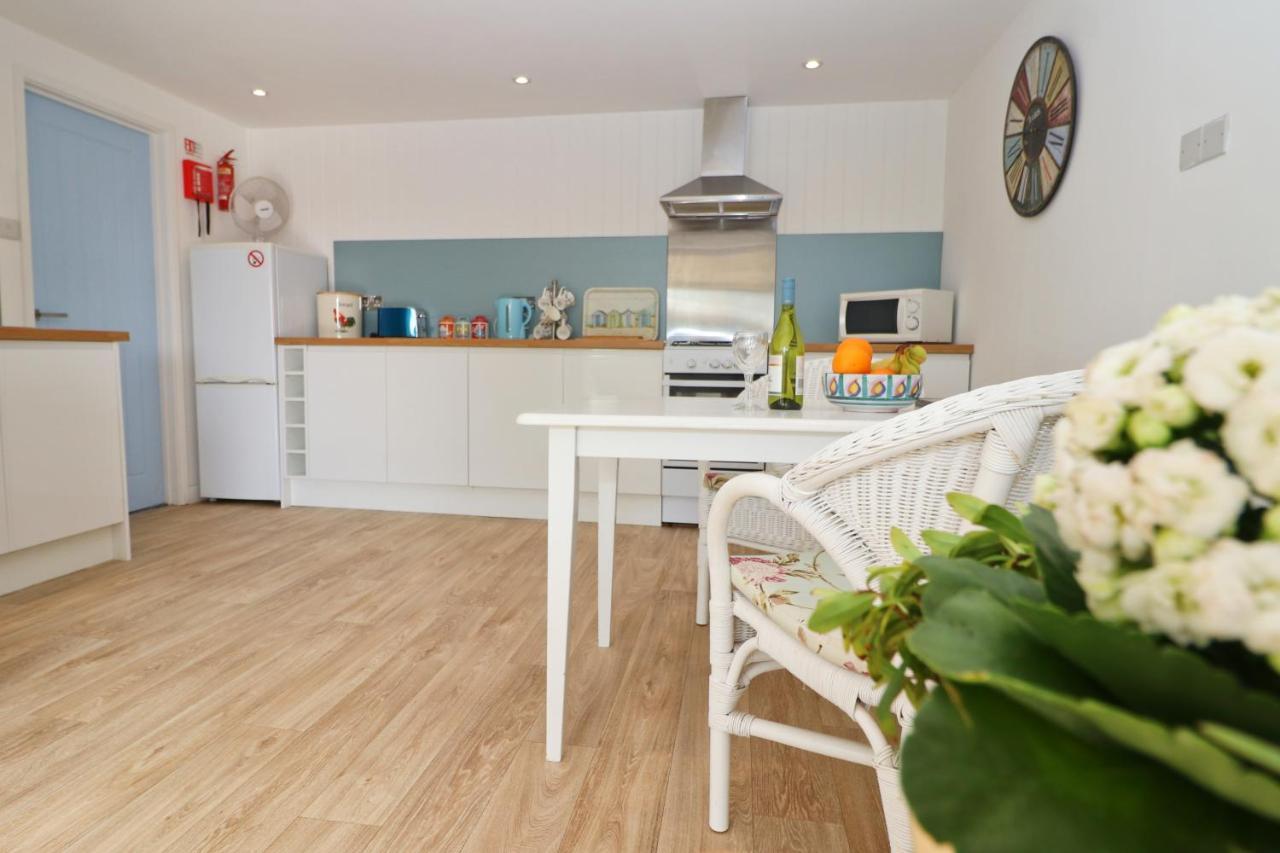 Seaside Apartment New Quay Esterno foto